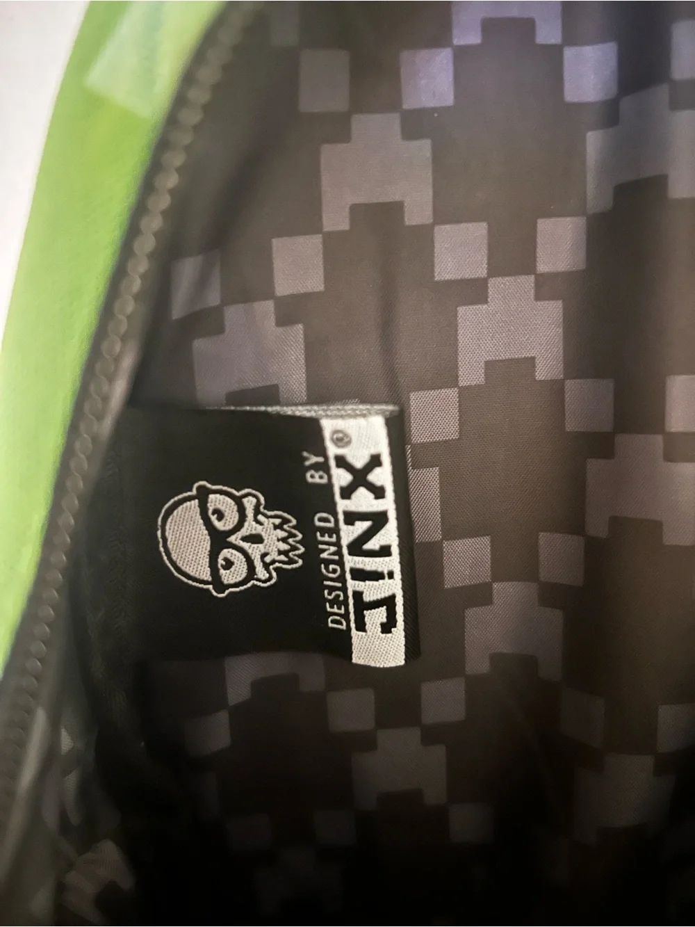 Minecraft use accents bright